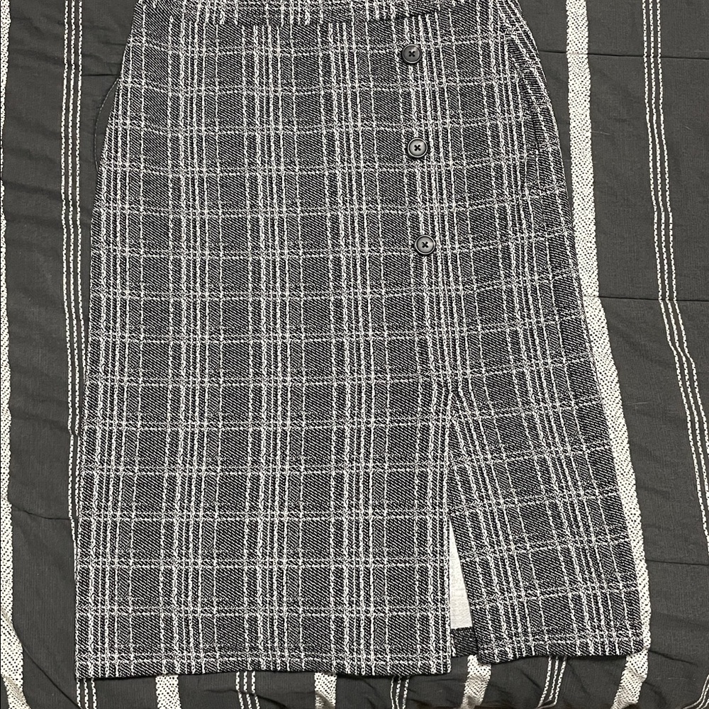 Banana Republic Monochrome Plaid Skirt